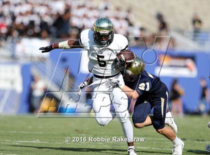 Thumbnail 3 in Plano East vs. Dallas Jesuit photogallery.