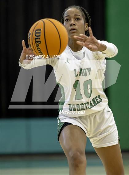 Thumbnail 3 in Baylor @ East Hamilton photogallery.
