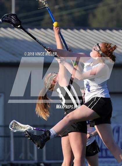 Thumbnail 1 in Sumner vs Puyallup photogallery.