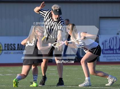 Thumbnail 2 in Sumner vs Puyallup photogallery.
