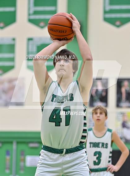 Thumbnail 3 in Frankton @ Yorktown  photogallery.
