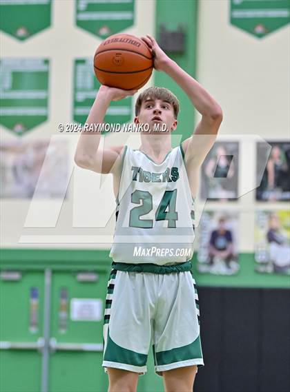 Thumbnail 2 in Frankton @ Yorktown  photogallery.