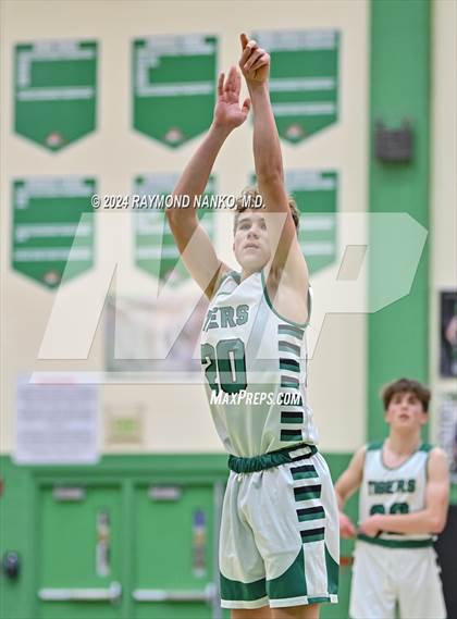 Thumbnail 3 in Frankton @ Yorktown  photogallery.
