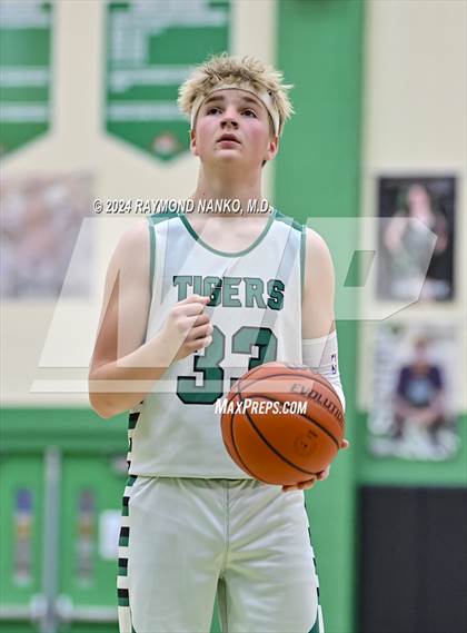 Thumbnail 2 in Frankton @ Yorktown  photogallery.