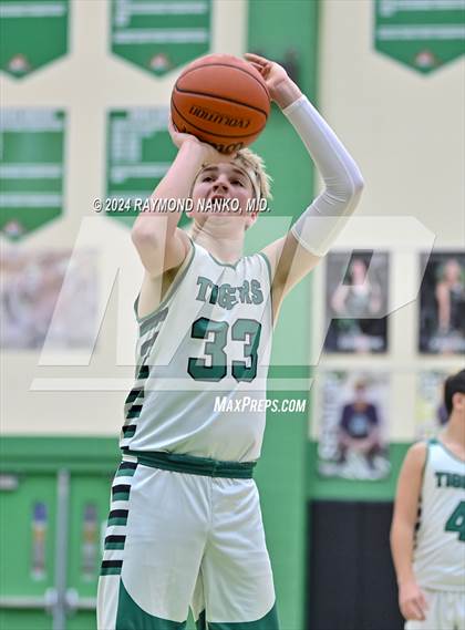 Thumbnail 2 in Frankton @ Yorktown  photogallery.