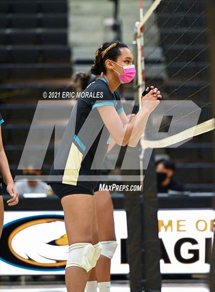 Thumbnail 2 in Olympian vs Rancho Buena Vista (CIF SDS D2 Quarterfinals) photogallery.