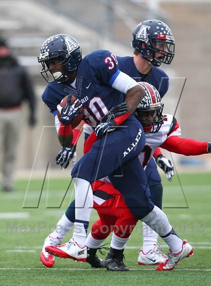 Thumbnail 2 in Allen vs. Westfield (UIL 5A Division 1 Region II Final) photogallery.
