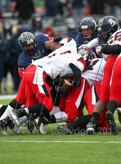 Thumbnail 2 in Allen vs. Westfield (UIL 5A Division 1 Region II Final) photogallery.