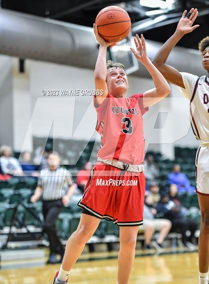 Thumbnail 3 in Jefferson vs. Kountze (Holiday Hoops Classic) photogallery.