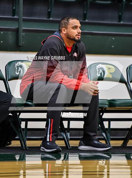 Thumbnail 1 in Jefferson vs. Kountze (Holiday Hoops Classic) photogallery.