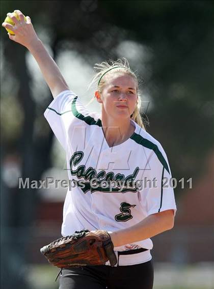 Thumbnail 2 in Concord vs Amador Valley (Queen Of The Mountain) photogallery.