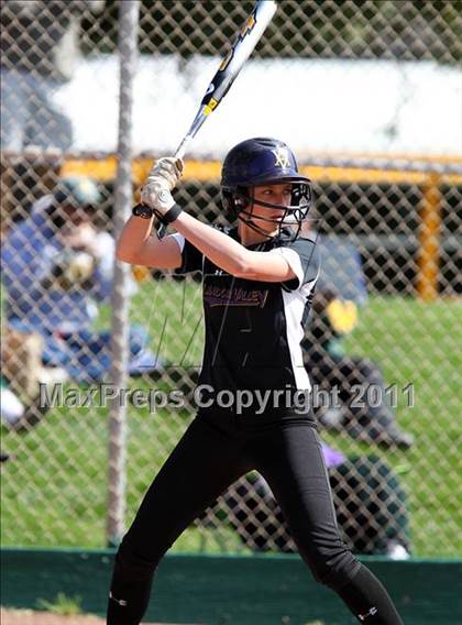 Thumbnail 3 in Concord vs Amador Valley (Queen Of The Mountain) photogallery.