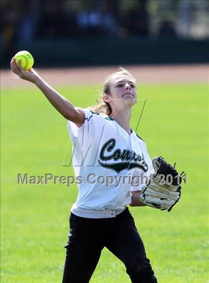 Thumbnail 3 in Concord vs Amador Valley (Queen Of The Mountain) photogallery.