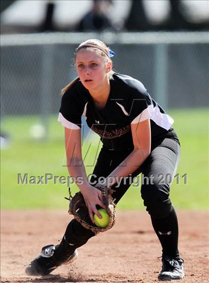 Thumbnail 1 in Concord vs Amador Valley (Queen Of The Mountain) photogallery.