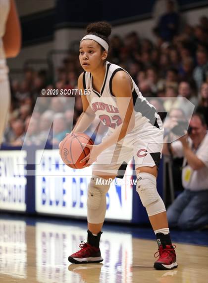 Thumbnail 3 in Lakewood vs. Circleville (OHSAA D2 Regional Semifinal) photogallery.