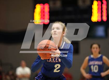 Thumbnail 2 in Lakewood vs. Circleville (OHSAA D2 Regional Semifinal) photogallery.
