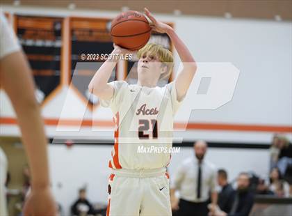 Thumbnail 3 in Fairfield Union @ Amanda-Clearcreek photogallery.