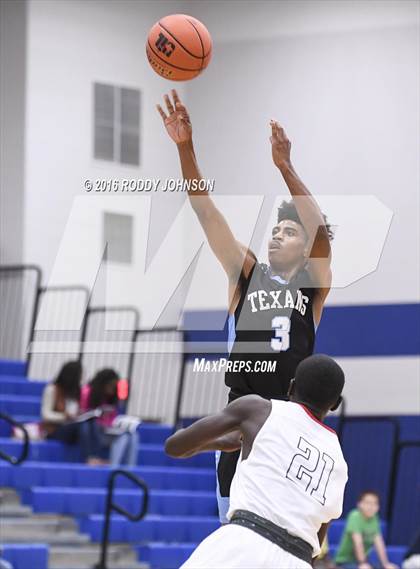 Thumbnail 1 in Sam Rayburn vs. Manvel (McDonald's Texas Invitational) photogallery.