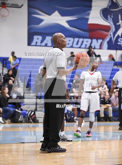 Thumbnail 1 in Sam Rayburn vs. Manvel (McDonald's Texas Invitational) photogallery.