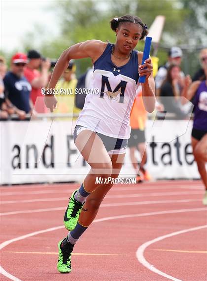 Thumbnail 3 in CHSAA Championships (Day 1) photogallery.