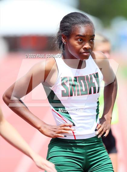 Thumbnail 3 in CHSAA Championships (Day 1) photogallery.