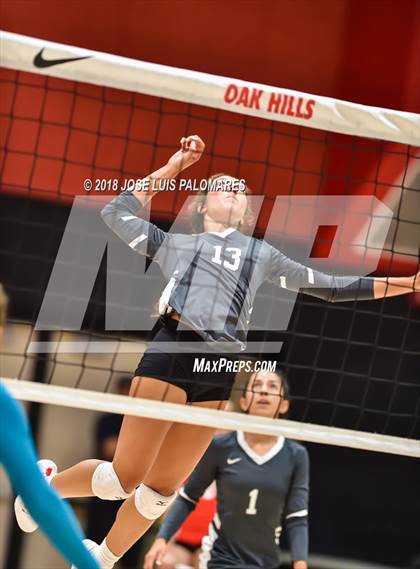 Thumbnail 3 in Sultana @ Oak Hills photogallery.