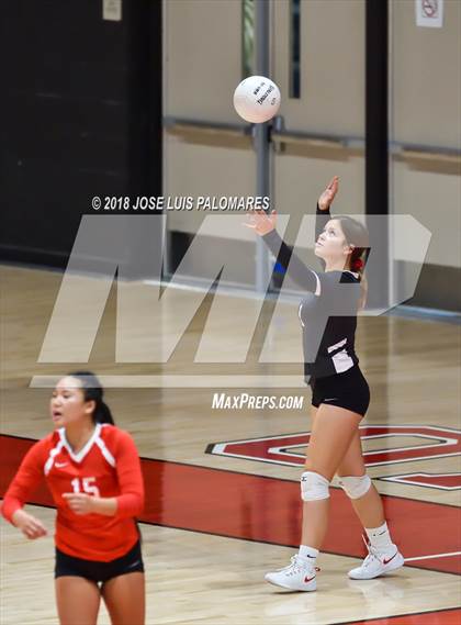 Thumbnail 2 in Sultana @ Oak Hills photogallery.