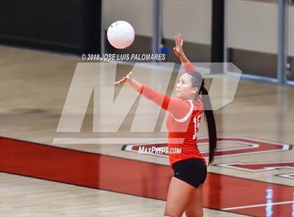 Thumbnail 2 in Sultana @ Oak Hills photogallery.