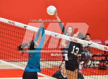 Thumbnail 2 in Sultana @ Oak Hills photogallery.
