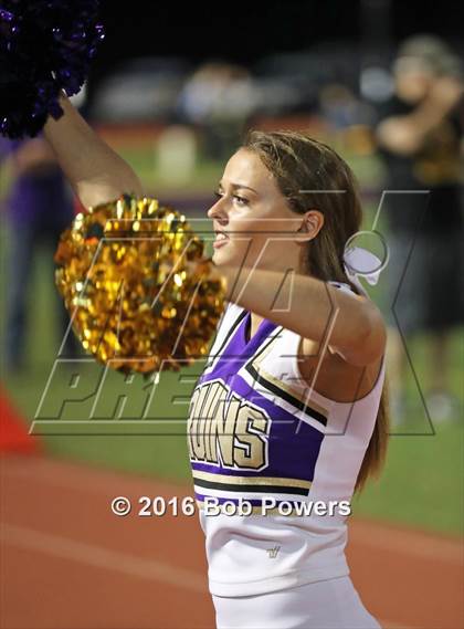 Thumbnail 2 in Lee @ Lake Braddock photogallery.