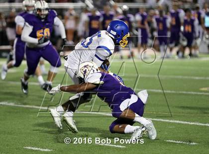 Thumbnail 1 in Lee @ Lake Braddock photogallery.