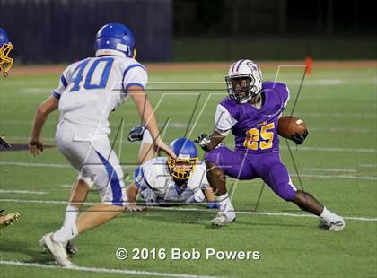 Thumbnail 2 in Lee @ Lake Braddock photogallery.