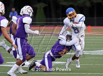 Thumbnail 3 in Lee @ Lake Braddock photogallery.