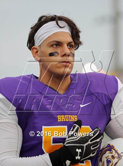 Thumbnail 2 in Lee @ Lake Braddock photogallery.
