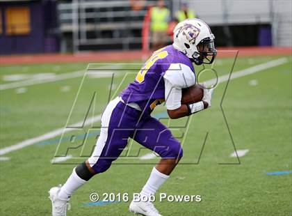 Thumbnail 1 in Lee @ Lake Braddock photogallery.
