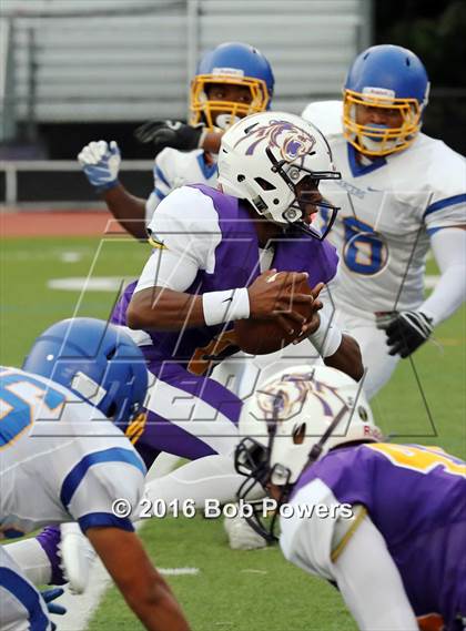 Thumbnail 3 in Lee @ Lake Braddock photogallery.