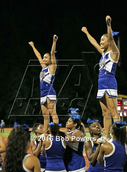 Thumbnail 3 in Lee @ Lake Braddock photogallery.