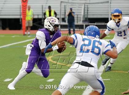 Thumbnail 2 in Lee @ Lake Braddock photogallery.