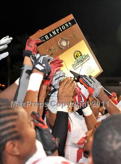 Thumbnail 3 in Palm Springs vs. Rancho Verde (CIF SS Central Division Final) photogallery.