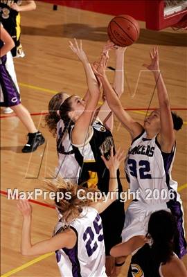 Thumbnail 1 in Ventura vs. Carlsbad (SD Winter Showcase)  photogallery.