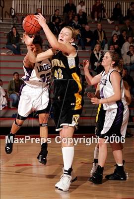 Thumbnail 2 in Ventura vs. Carlsbad (SD Winter Showcase)  photogallery.