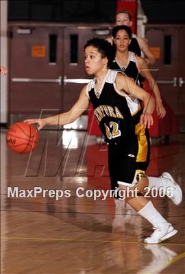 Thumbnail 1 in Ventura vs. Carlsbad (SD Winter Showcase)  photogallery.