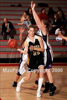 Thumbnail 2 in Ventura vs. Carlsbad (SD Winter Showcase)  photogallery.