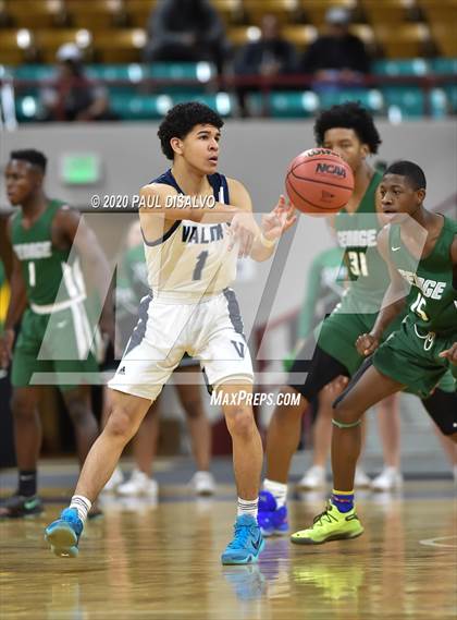 Thumbnail 1 in George Washington vs. Valor Christian (CHSAA 5A Great 8) photogallery.