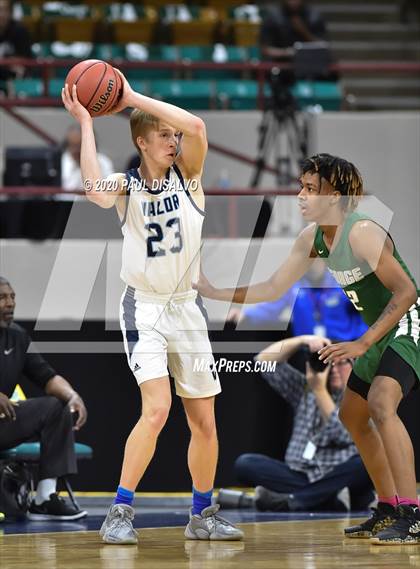 Thumbnail 2 in George Washington vs. Valor Christian (CHSAA 5A Great 8) photogallery.