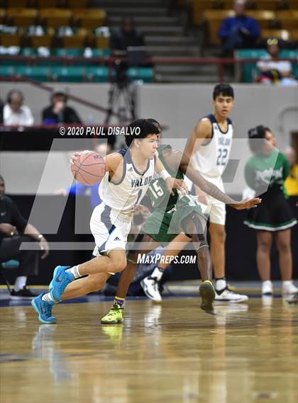 Thumbnail 2 in George Washington vs. Valor Christian (CHSAA 5A Great 8) photogallery.