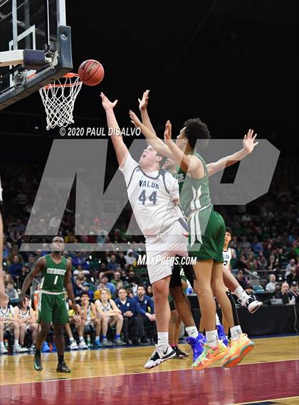Thumbnail 2 in George Washington vs. Valor Christian (CHSAA 5A Great 8) photogallery.