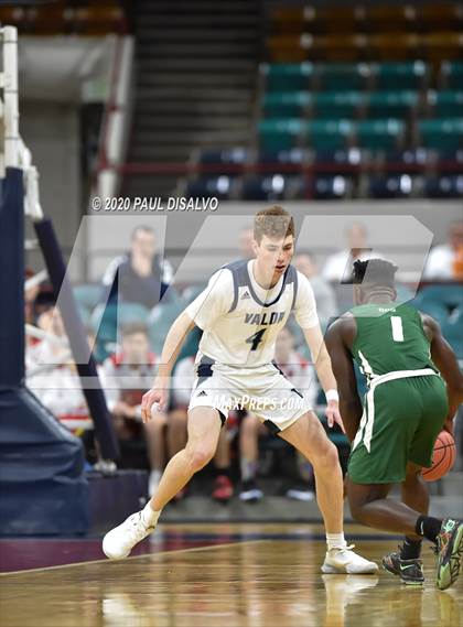 Thumbnail 1 in George Washington vs. Valor Christian (CHSAA 5A Great 8) photogallery.