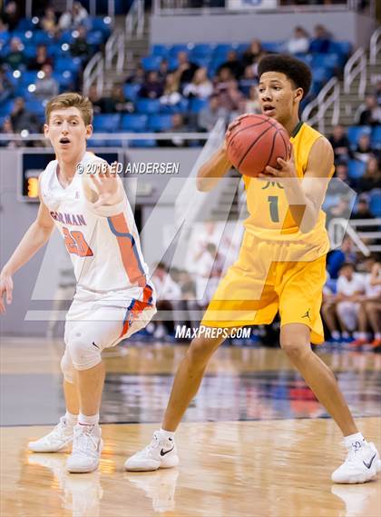 Thumbnail 2 in Bishop Manogue vs. Bishop Gorman (NIAA 4A Final) photogallery.