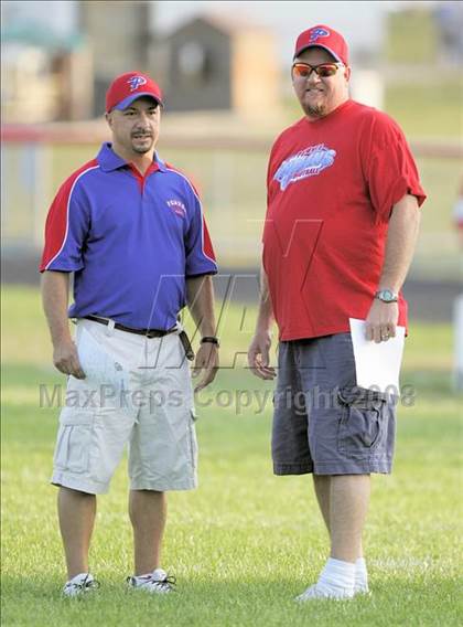 Thumbnail 2 in Riverton @ Pawnee photogallery.